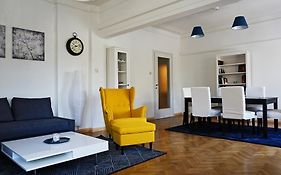 Vitosha Boulevard 79 / Ndk Apartment